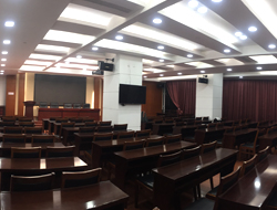 上?；菽蠀^(qū)政府視頻會議室燈光工程