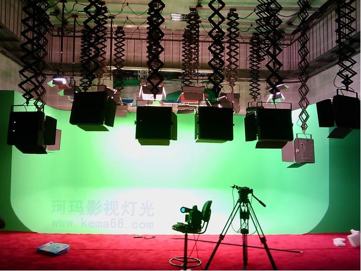 江蘇南京海軍工程大學(xué)虛擬綠箱演播室燈光效果圖二